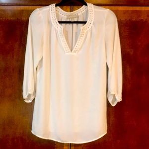 Banana Republic white 3/4 length sleeve blouse